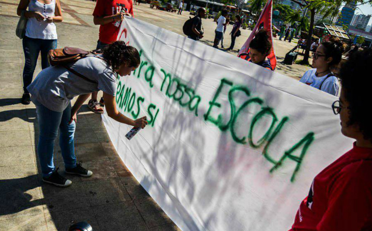 21-10-15_escola-foto-Jornalistas-Livres