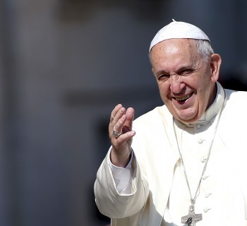 735997170-papa-francisco