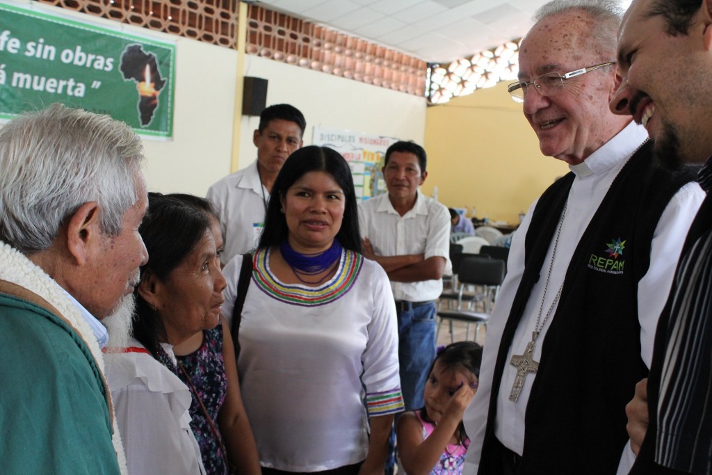 Card.-Hummes-com-povos-amazônicos-REPAM