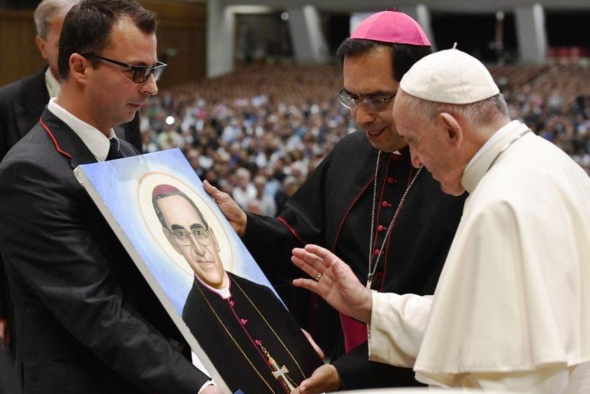 Dom_Oscar_Romero_2