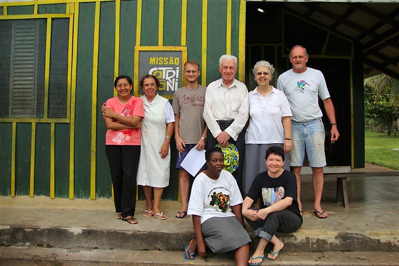 Missionárias e Missionários da Consolata na Missão Catrimani em 2010 – Foto: Arquivo IMC