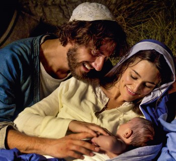 Mary-Film-The-Holy-Family