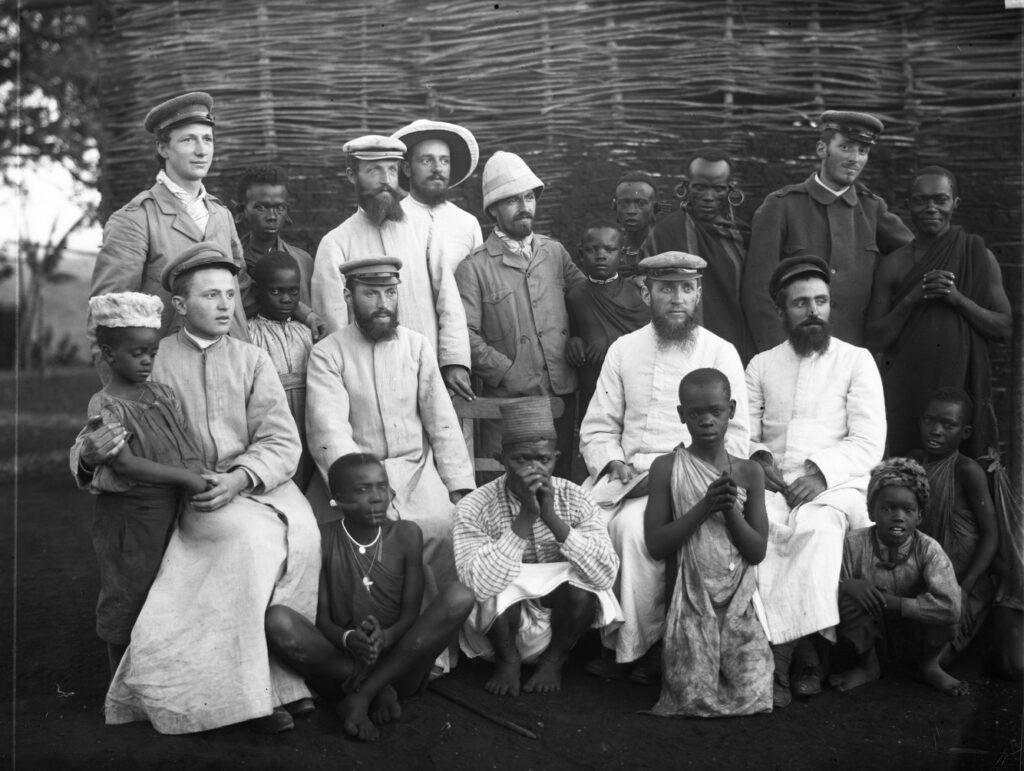 Partecipanti alal Conferenza di Muranga, Kenya (1-3 marzo 1904). Fotografo P Filippo Perlo