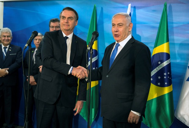 Prime Minister Benjamin Netanyahu and Brazilian President Jair Bolsonaro meet at Netanyahu's office in Jerusalem, March 31, 2019. Heidi Levine/Pool via REUTERS