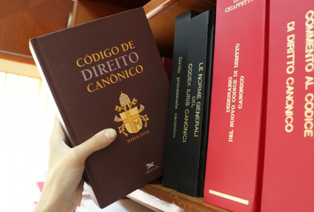 codigo-de-direito-canonico