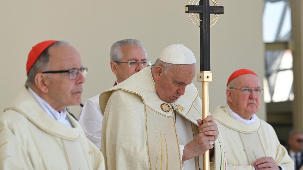 Papa aos jovens: não tenham medo, a Igreja e o mundo precisam de vocês