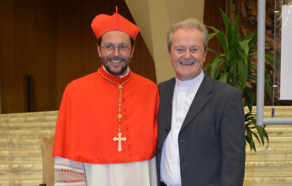 Cardeal Mrengo com o Superior Geral, Padre Stefano Camerlengo.