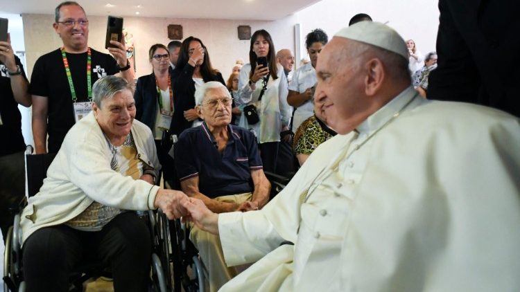 Diferentes realidades da periferia de Lisboa presentes no encontro com o Papa.