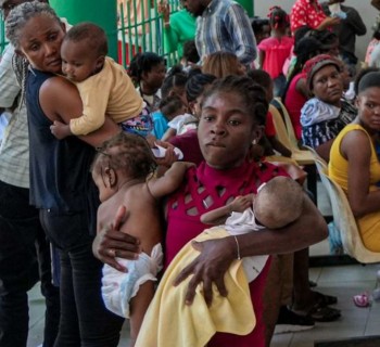 Os locais para acolher deslocados internos aumentaram, só no mês de junho, de 89 para 111. Foto © UNICEF via Vatican Media.