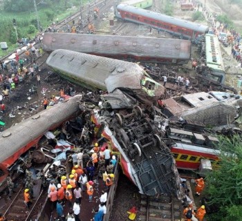 acidente-ferroviario-india