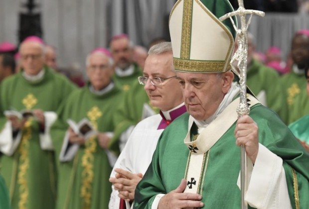 Missa celebrada na manhã deste domingo (06/10) na Basílica de São Pedro. (Foto: Vatican News)